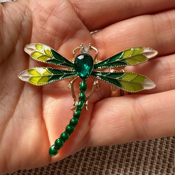 ladybug Brooch Pin - Picture 2 of 7